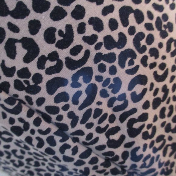 Old Navy Stevie XXL Leopard Print Leggings - Picture 6 of 12